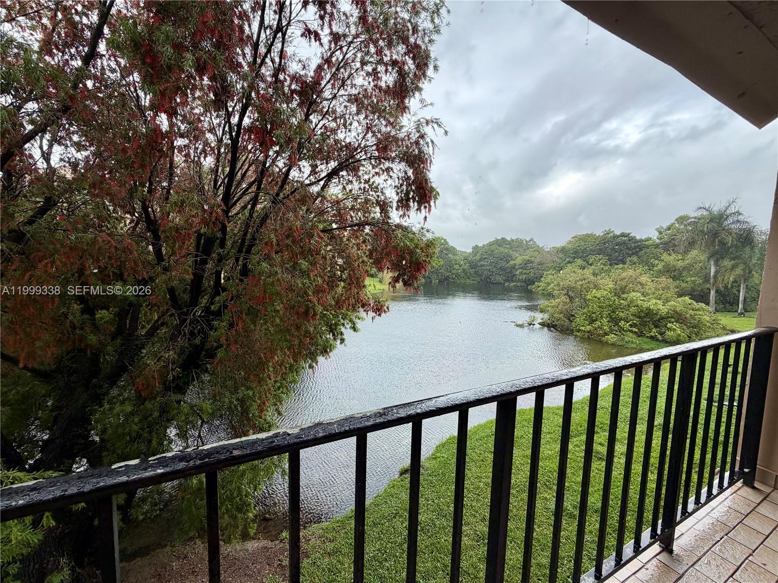 FERNWOODS CONDO NO 3 - Residential Lease