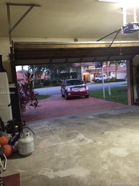 RAINBOWS END - Residential