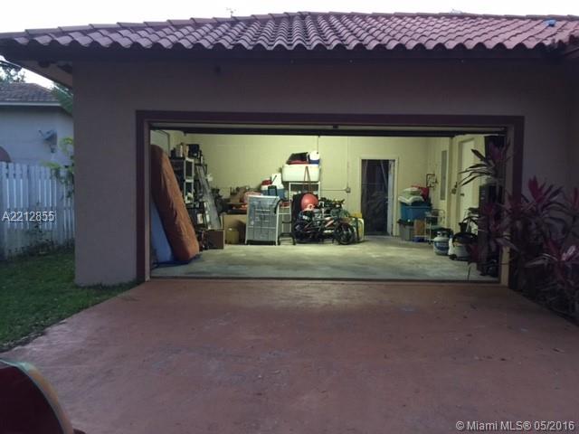 RAINBOWS END - Residential