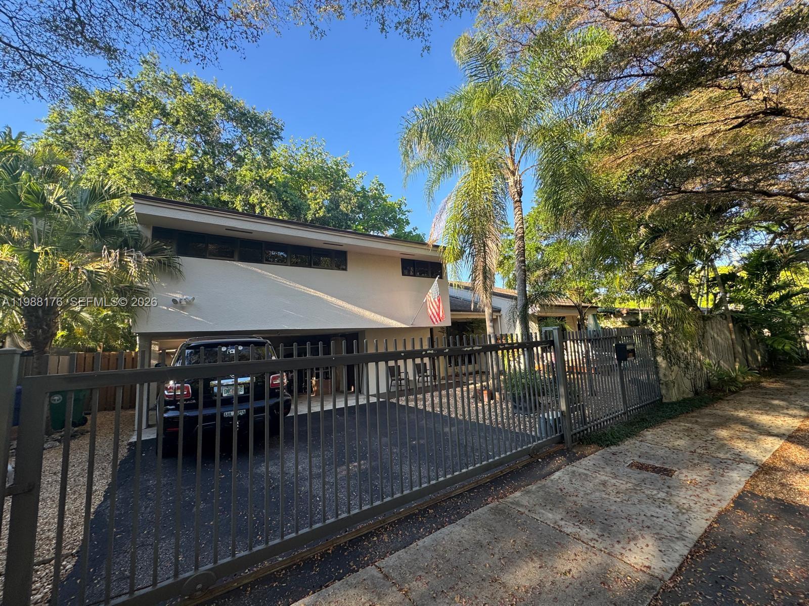 JOSEPH MNR - Residential