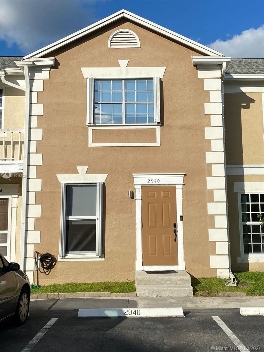 Beautifully remodeled 2 bedroom/2.5 bath town home in Crown Colony @ Rock Creek in desirable Cooper City. 
Roof done in 2016, Wood resembling tile floors, remodeled bathrooms. Brand new washer/dryer inside unit, Tankless water heater installed in 2020. 
No neighbors behind you. 2 assigned parking spaces and plenty of guest spots available. A-rated Cooper City schools, E-Z access to major highways, shopping, parks, restaurants and places of worship. Don't miss this one.