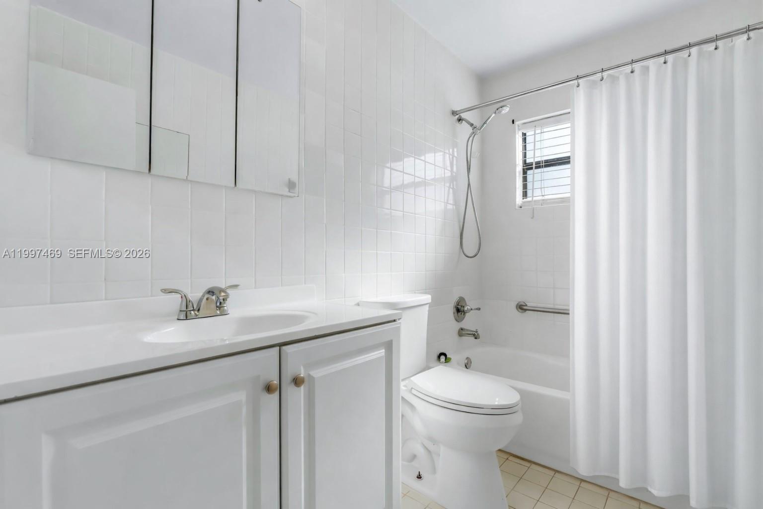 WESTWOOD PARK SEC 5 - Residential Lease