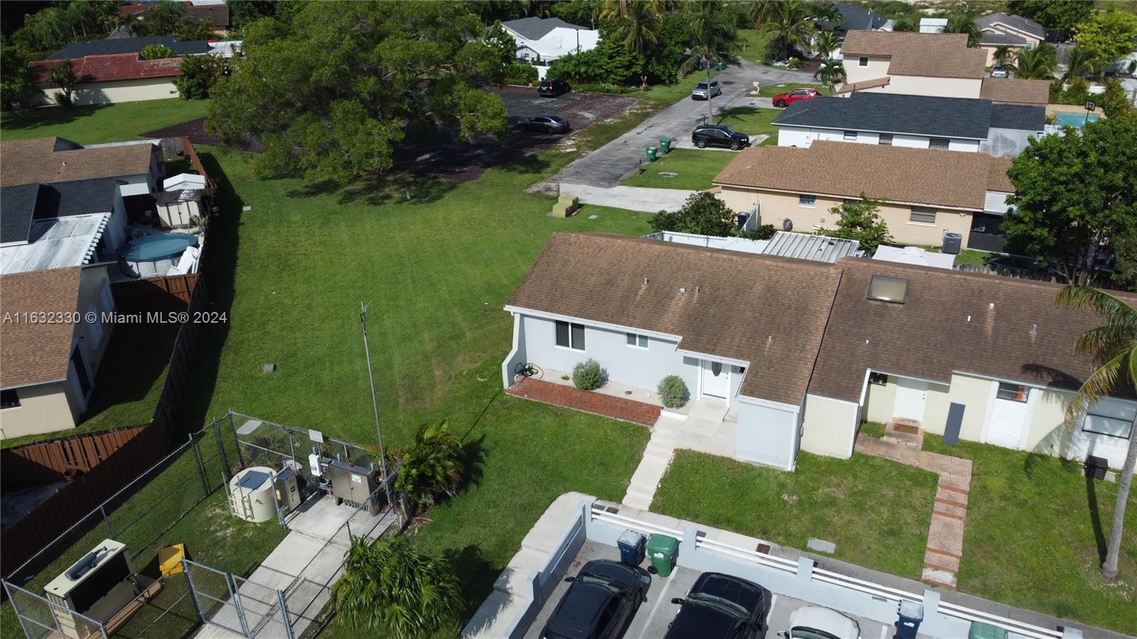 Photo 5 of 20 of 20876 Snapper Pl 20876 townhome