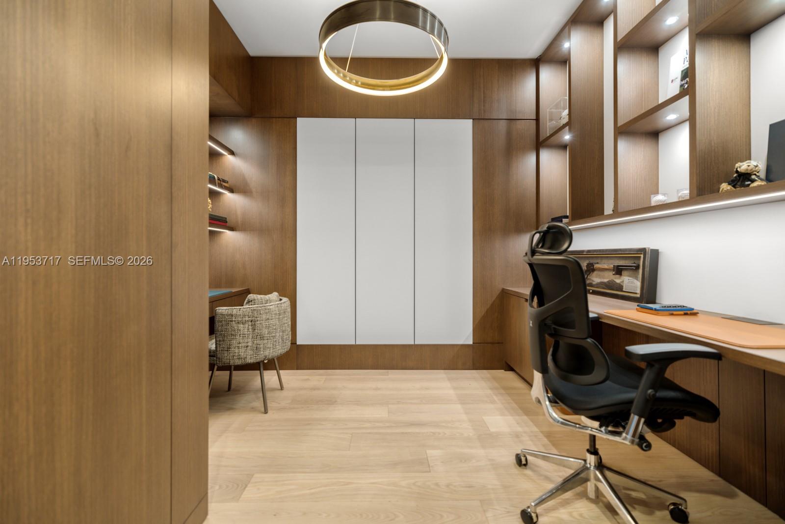 NORTH BISCAYNE BEACH AMEN - Residential