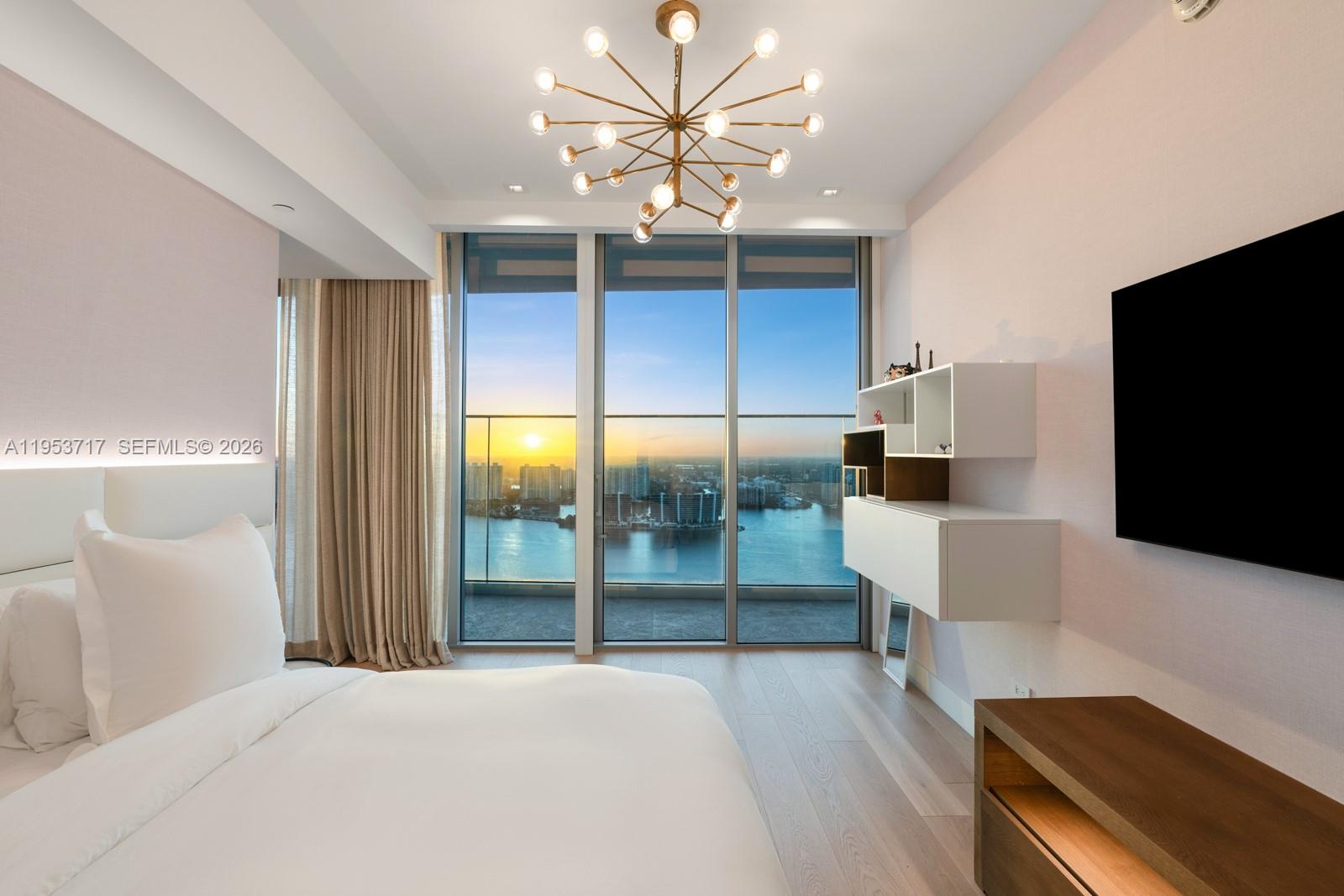 NORTH BISCAYNE BEACH AMEN - Residential