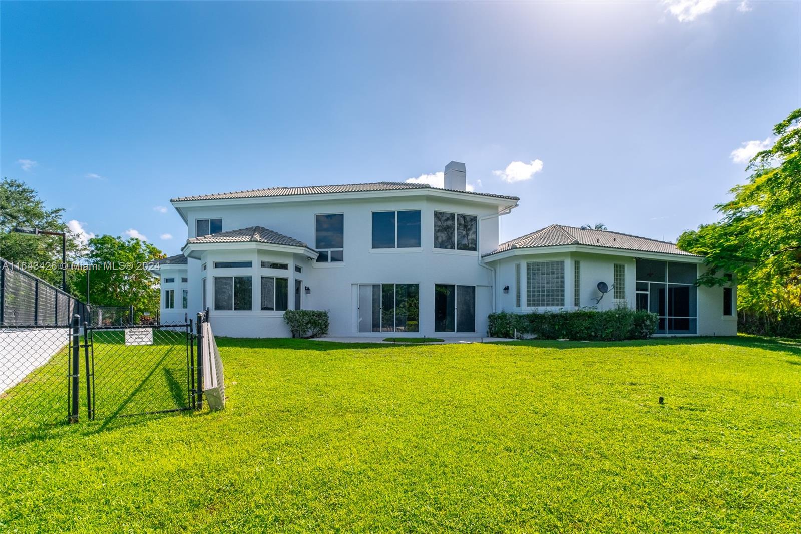 RUNNING BROOK HILLS - Residential