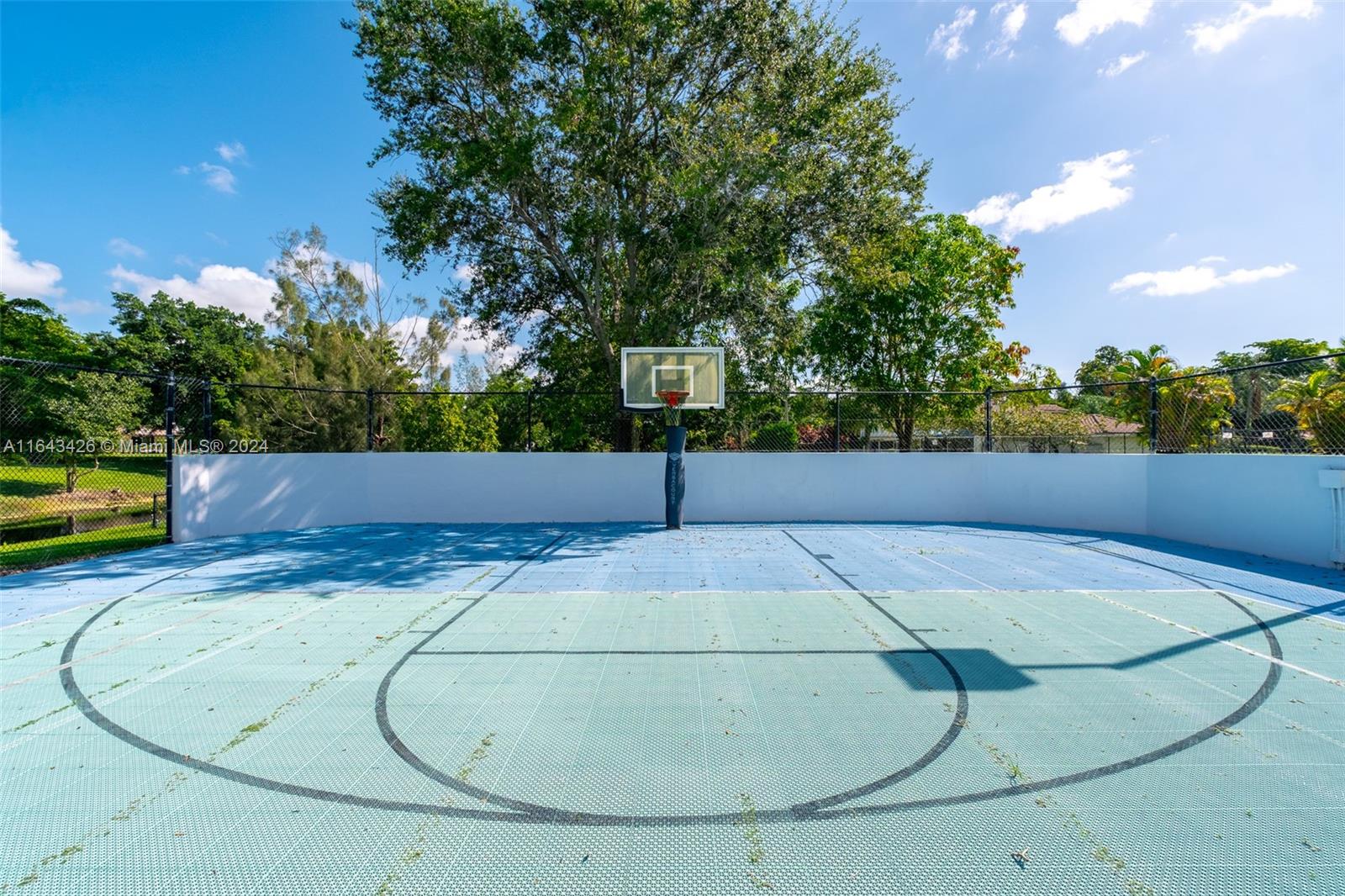 RUNNING BROOK HILLS - Residential