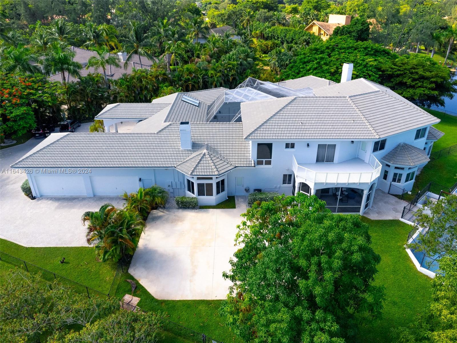 RUNNING BROOK HILLS - Residential