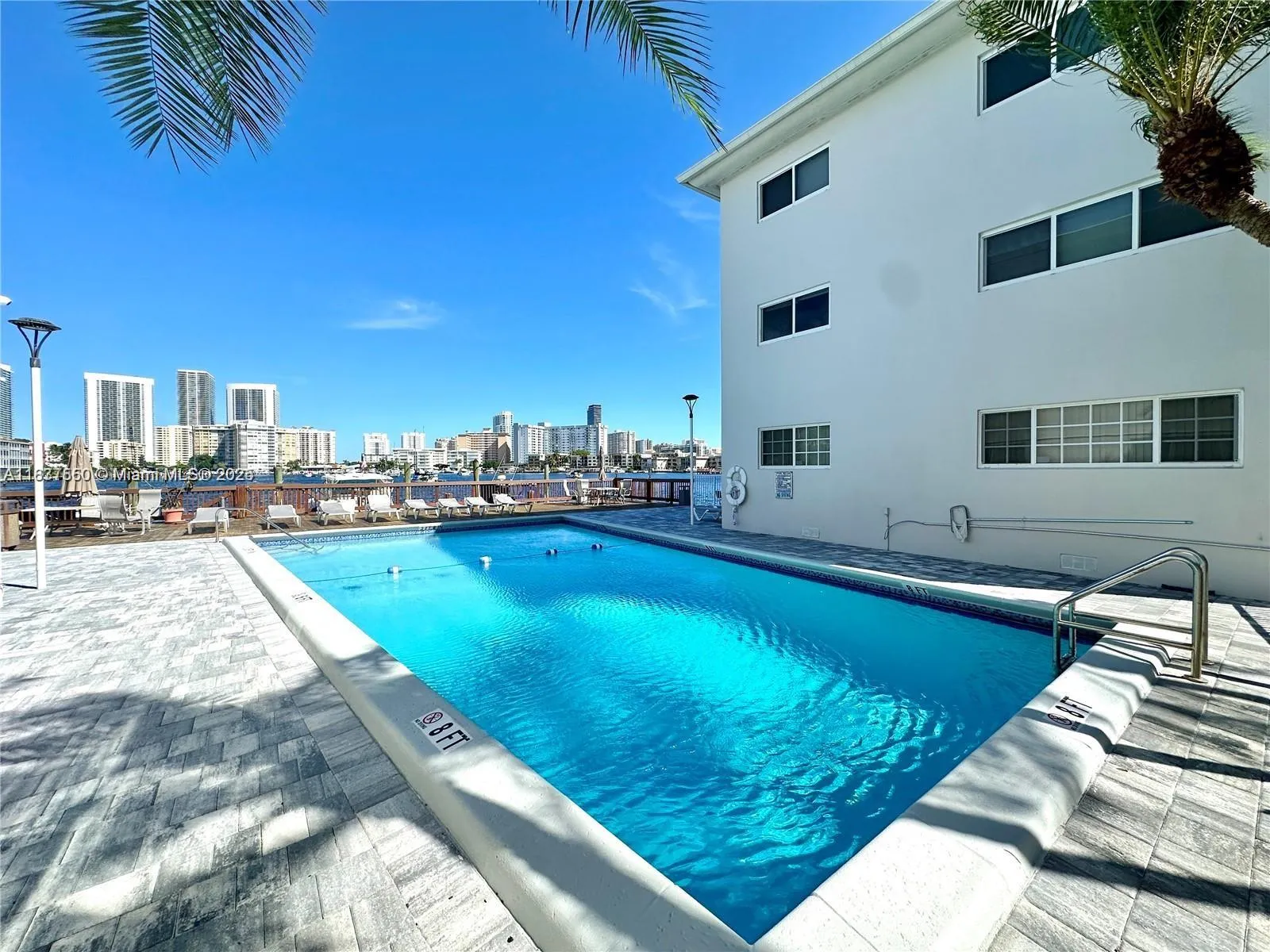Hallandale Beach, Florida 33009, United States, 2 Bedrooms Bedrooms, ,2 BathroomsBathrooms,Residential,Active,168199
