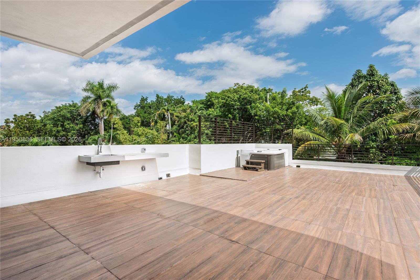 BRICKELL HAMMOCK UN 1 - Residential