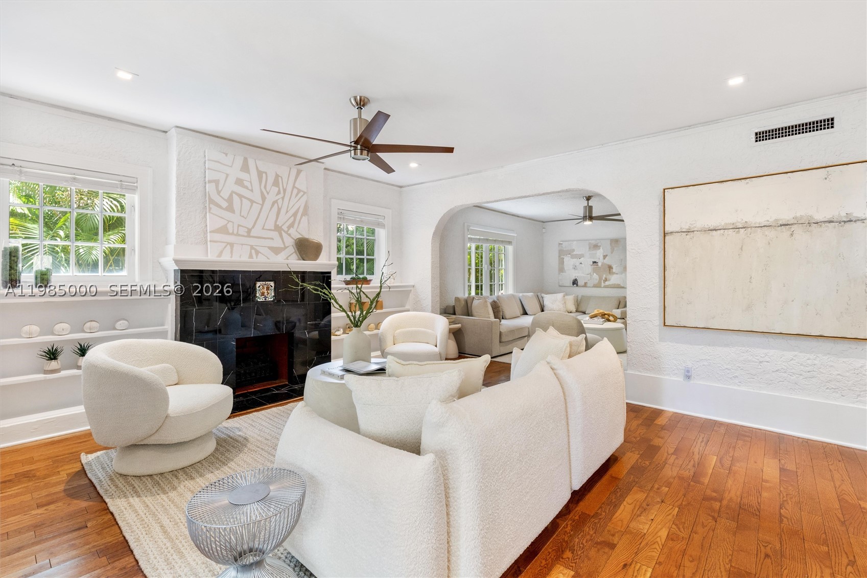 1147 Sorolla Ave