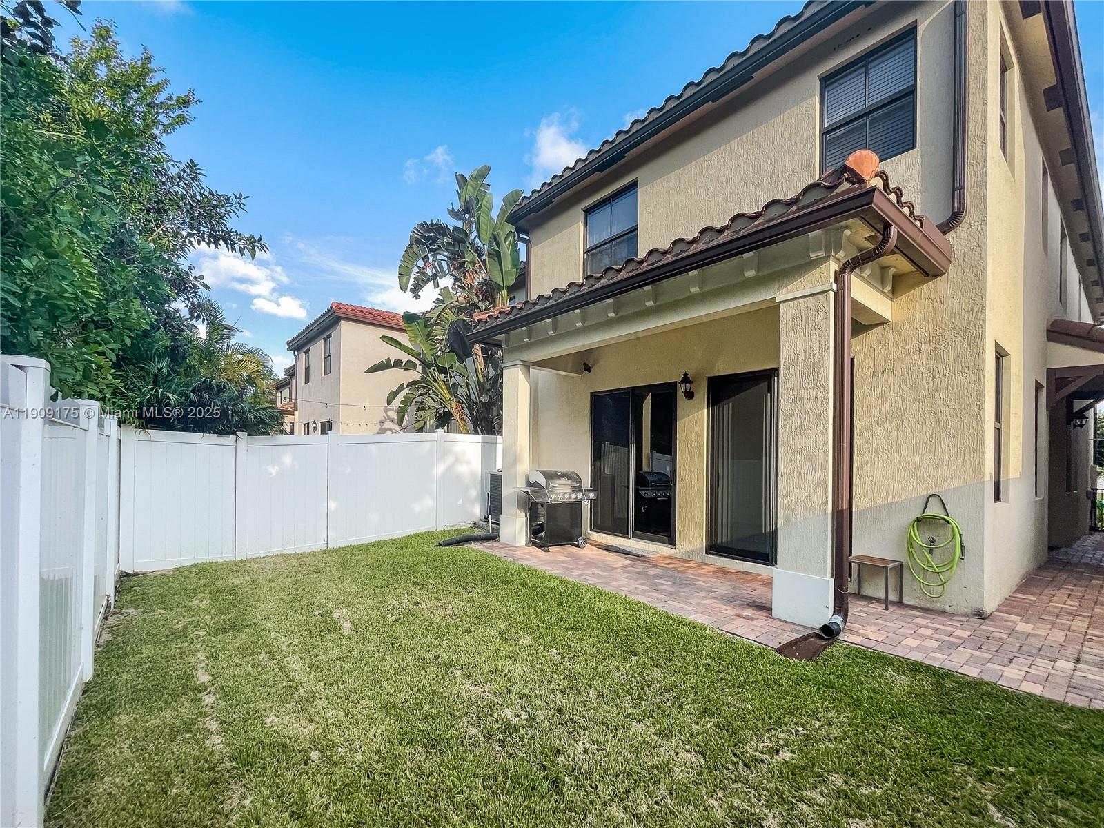 SABAL PALM BY PRESTIGE - Residential