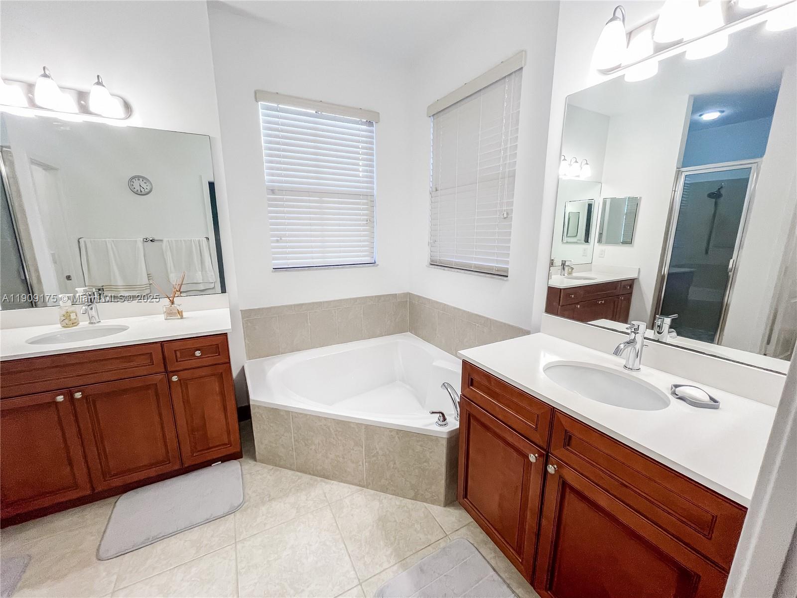 SABAL PALM BY PRESTIGE - Residential