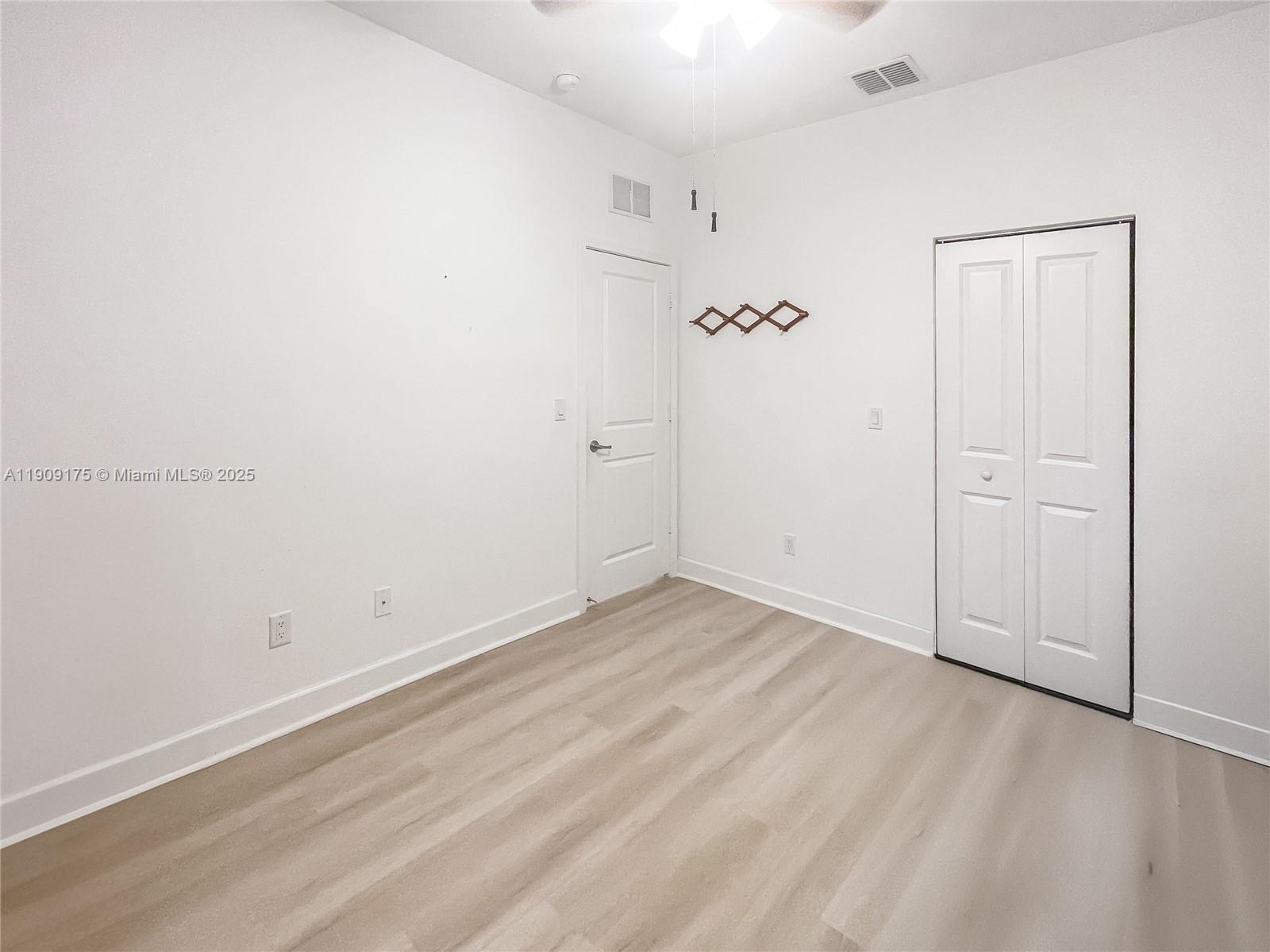 SABAL PALM BY PRESTIGE - Residential