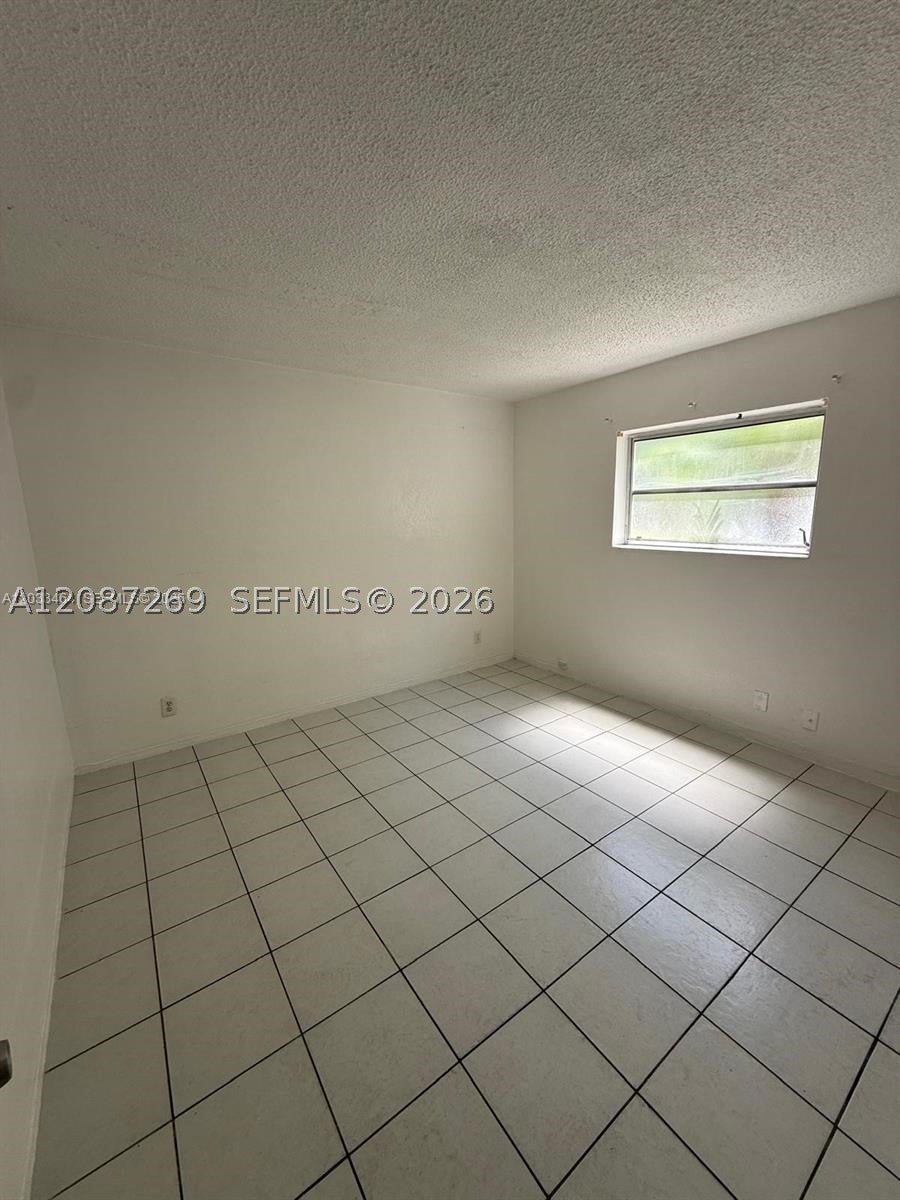 16851 NE 18th Ave 106