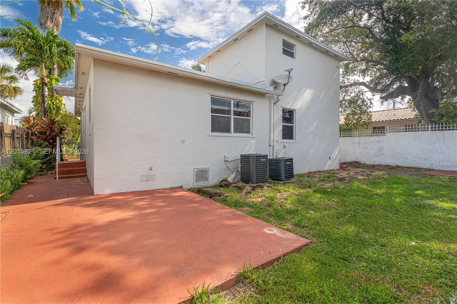 SOUTH BAY ESTATES - Residential