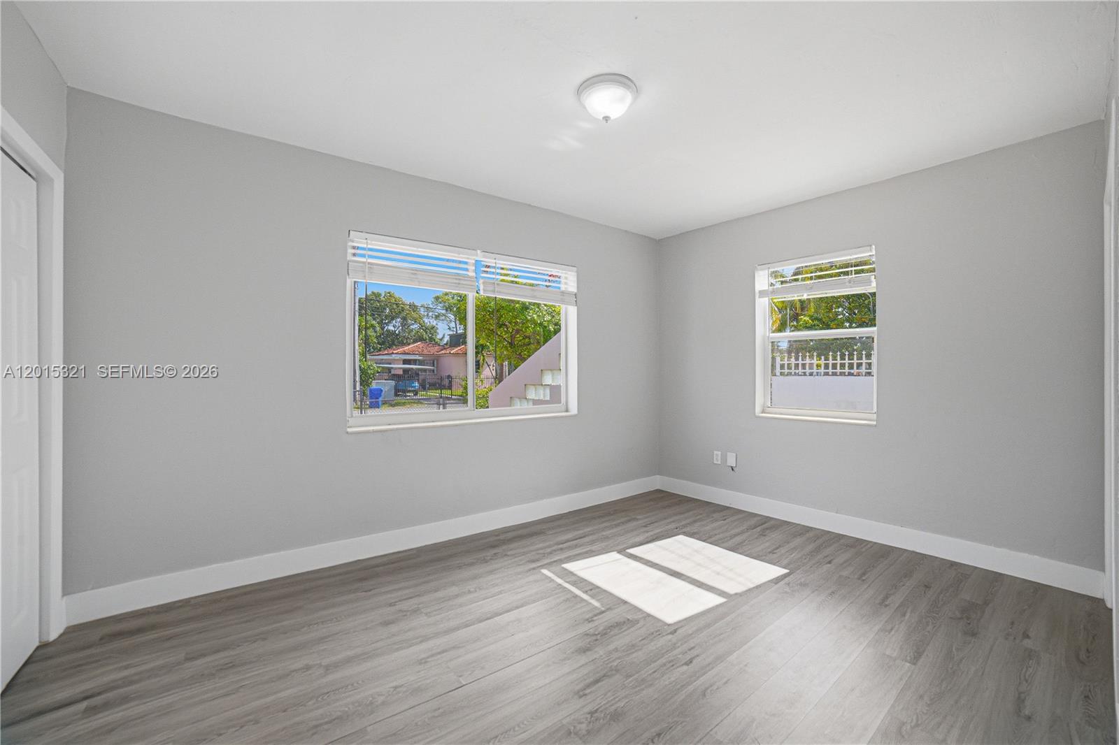 SOUTH BAY ESTATES - Residential