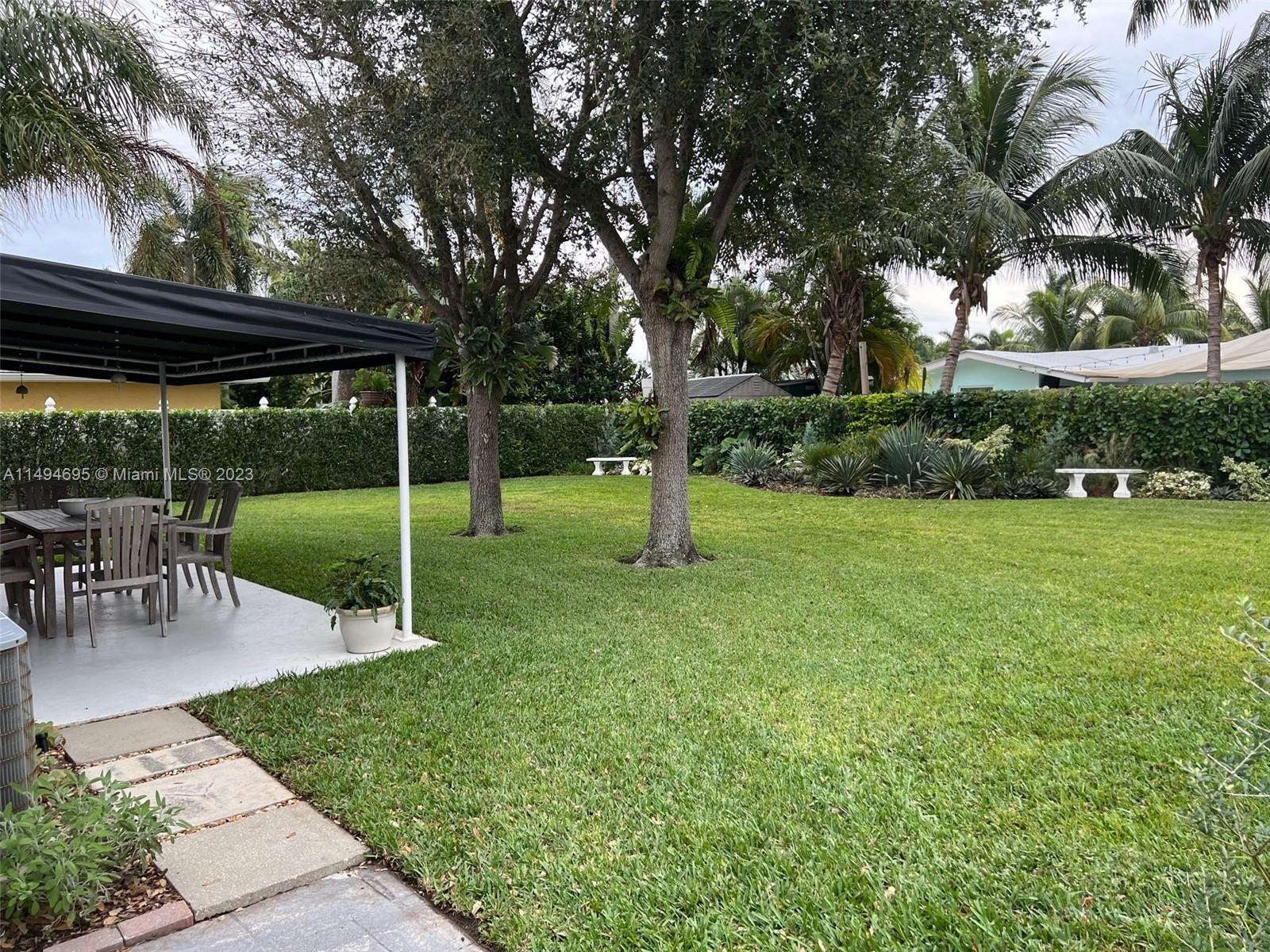 PALM BEACH SHORES - Residential