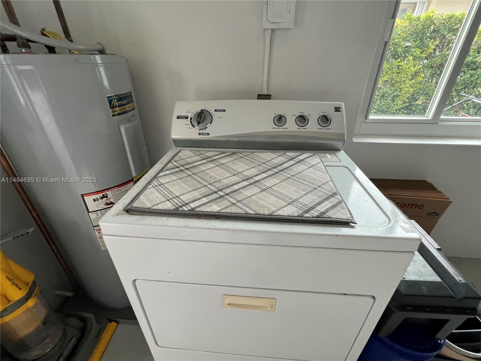 PALM BEACH SHORES - Residential