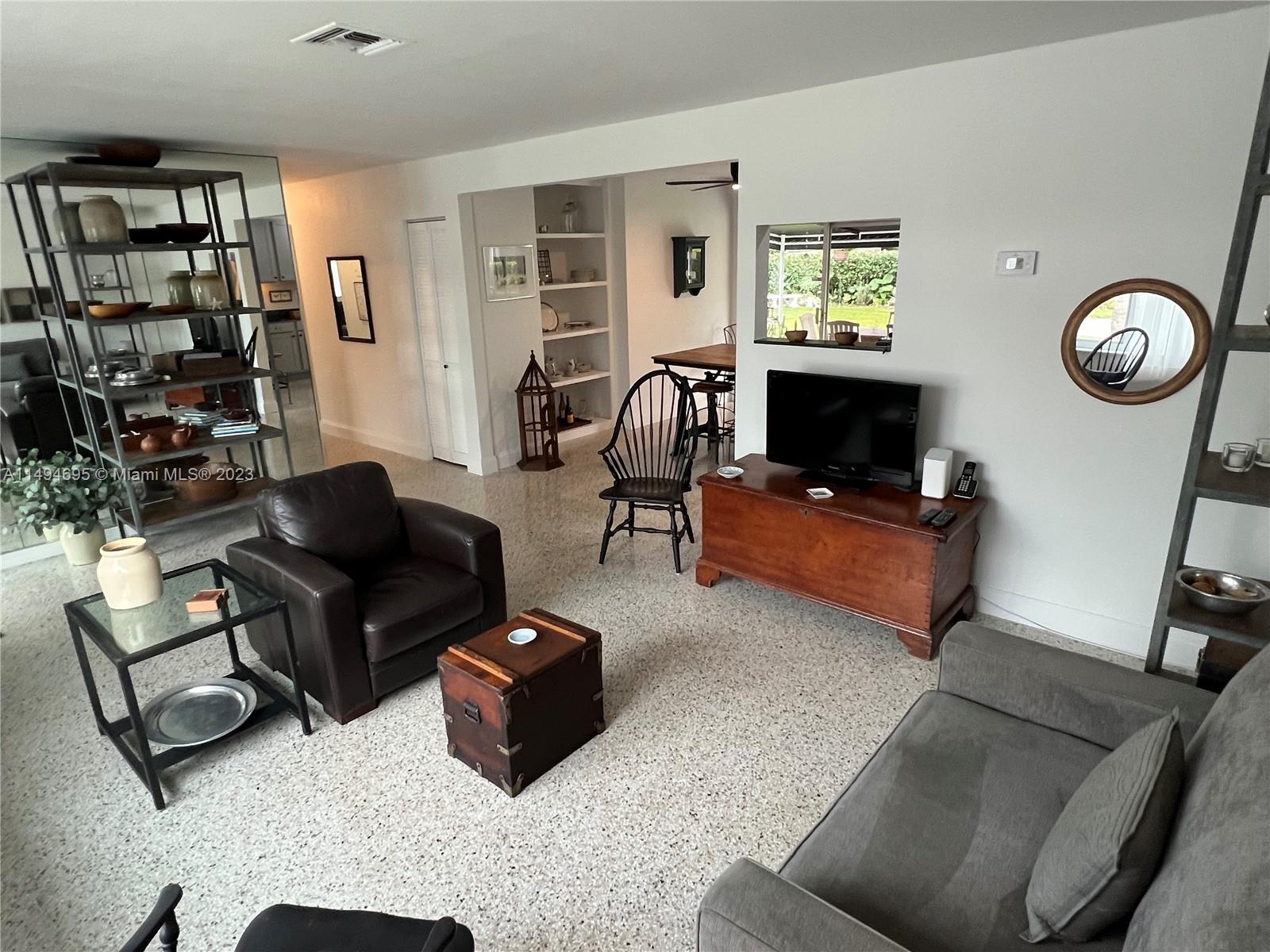 PALM BEACH SHORES - Residential