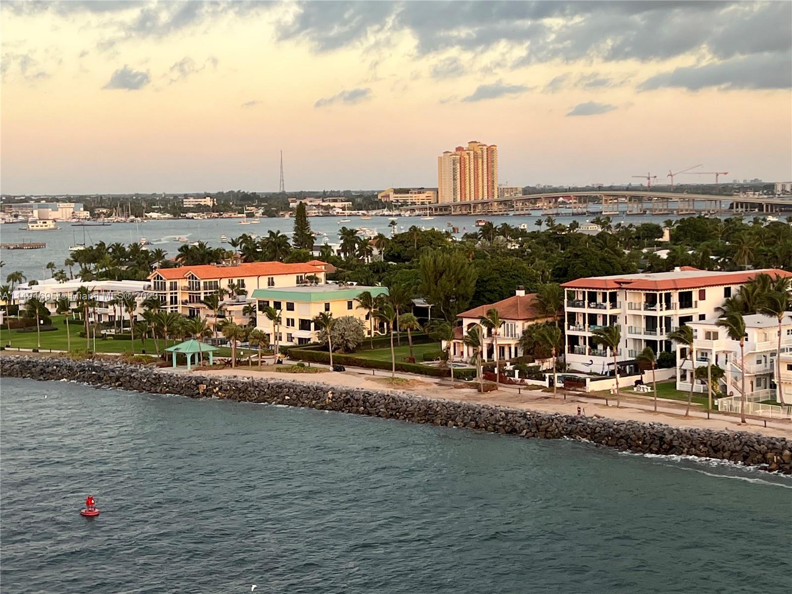 PALM BEACH SHORES - Residential