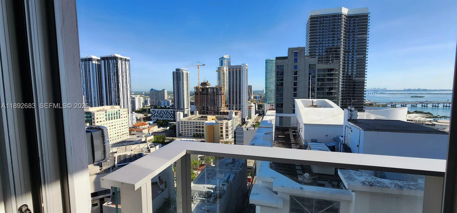 MIAMI NORTH - Residential