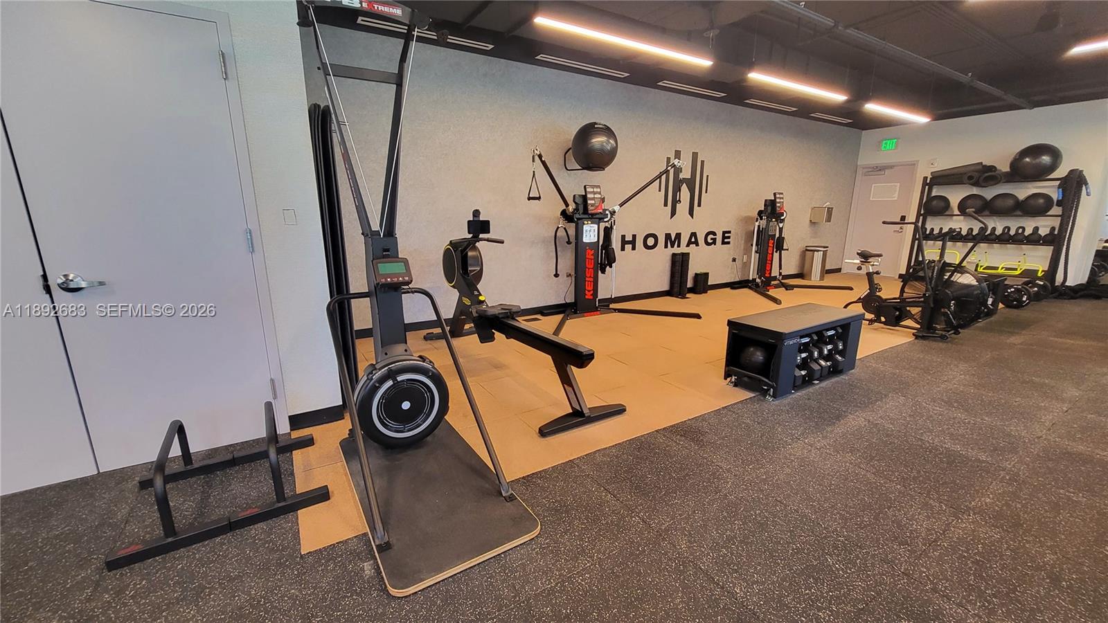 MIAMI NORTH - Residential