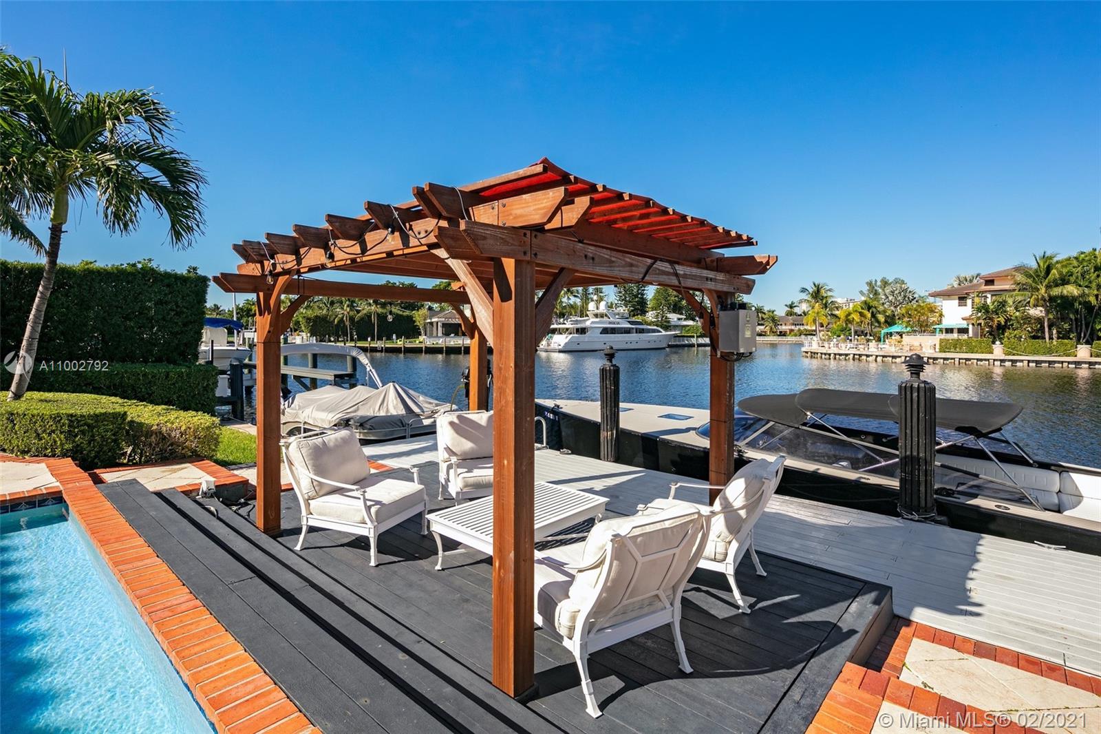 GOLDEN ISLES SEC D REPLAT - Residential