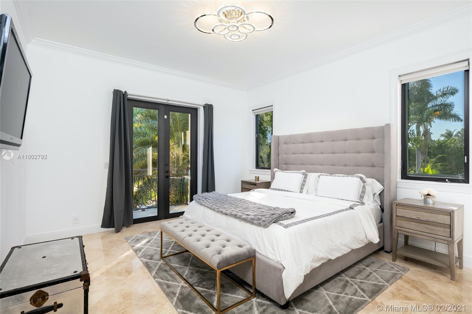 GOLDEN ISLES SEC D REPLAT - Residential