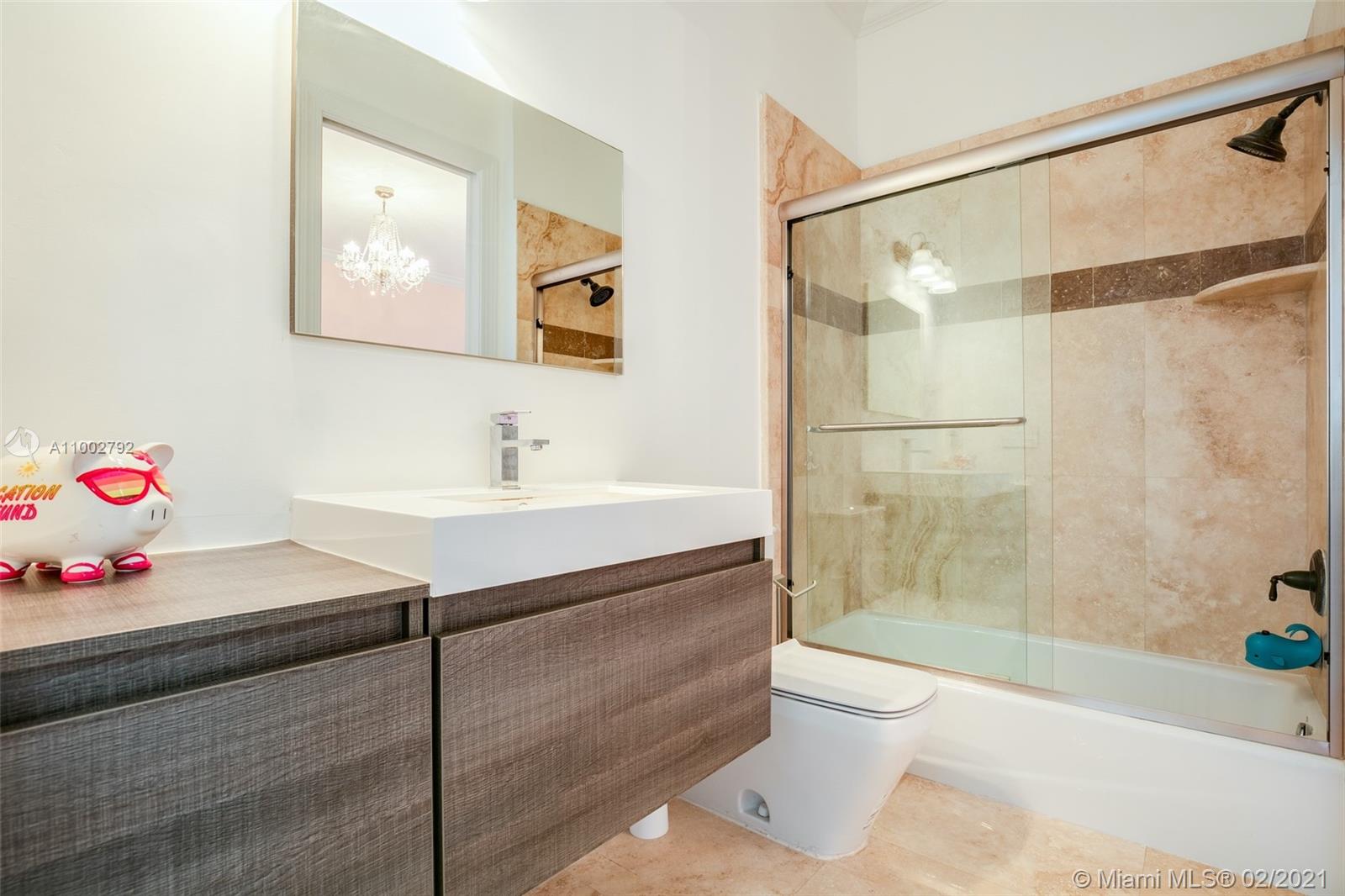 GOLDEN ISLES SEC D REPLAT - Residential