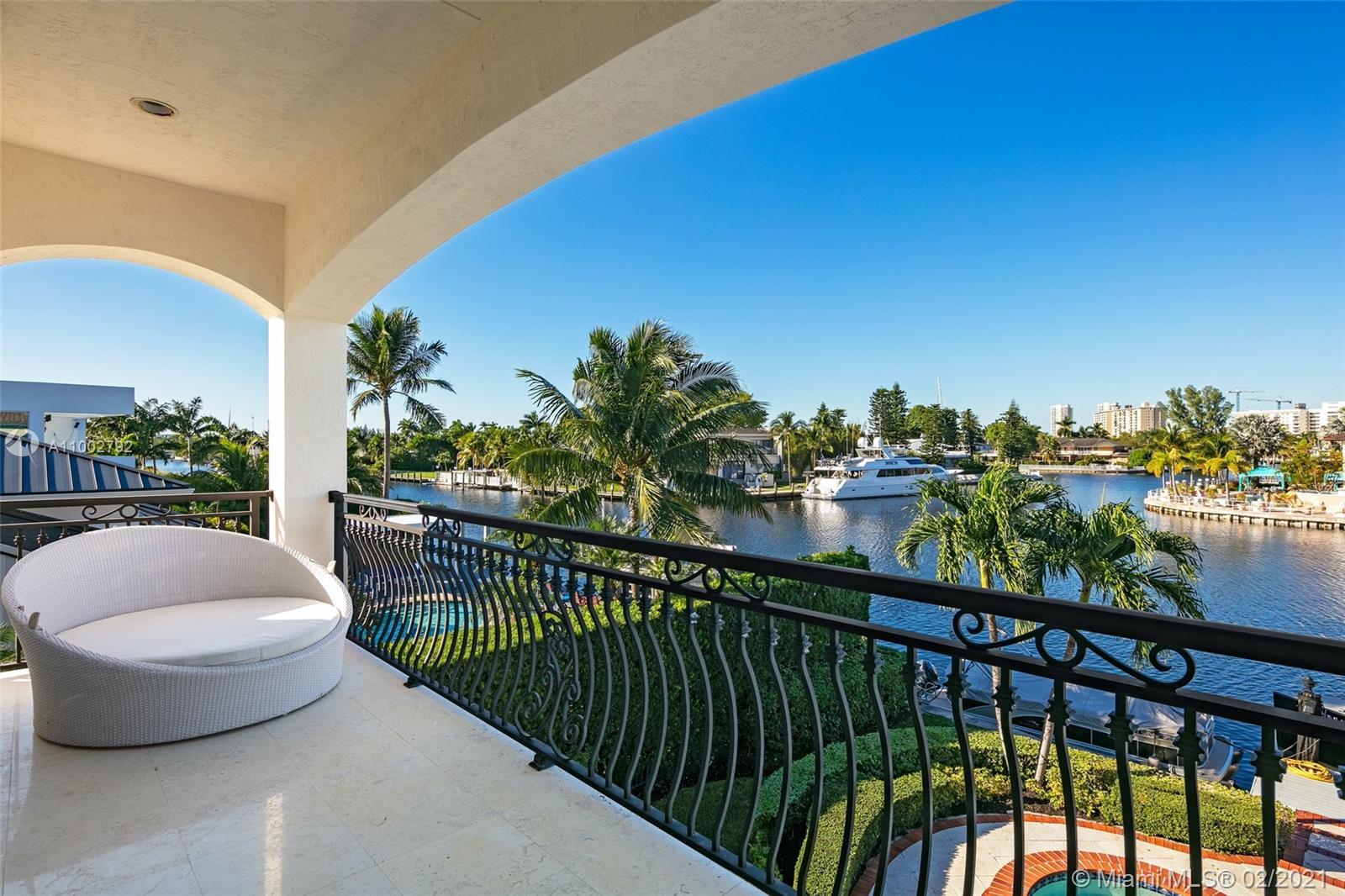 GOLDEN ISLES SEC D REPLAT - Residential