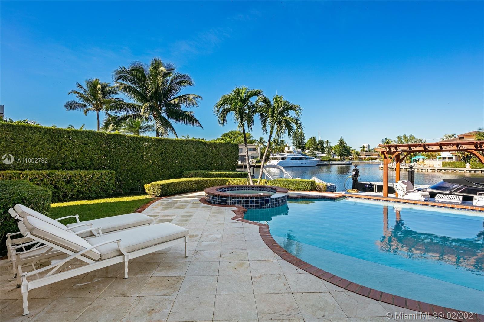 GOLDEN ISLES SEC D REPLAT - Residential