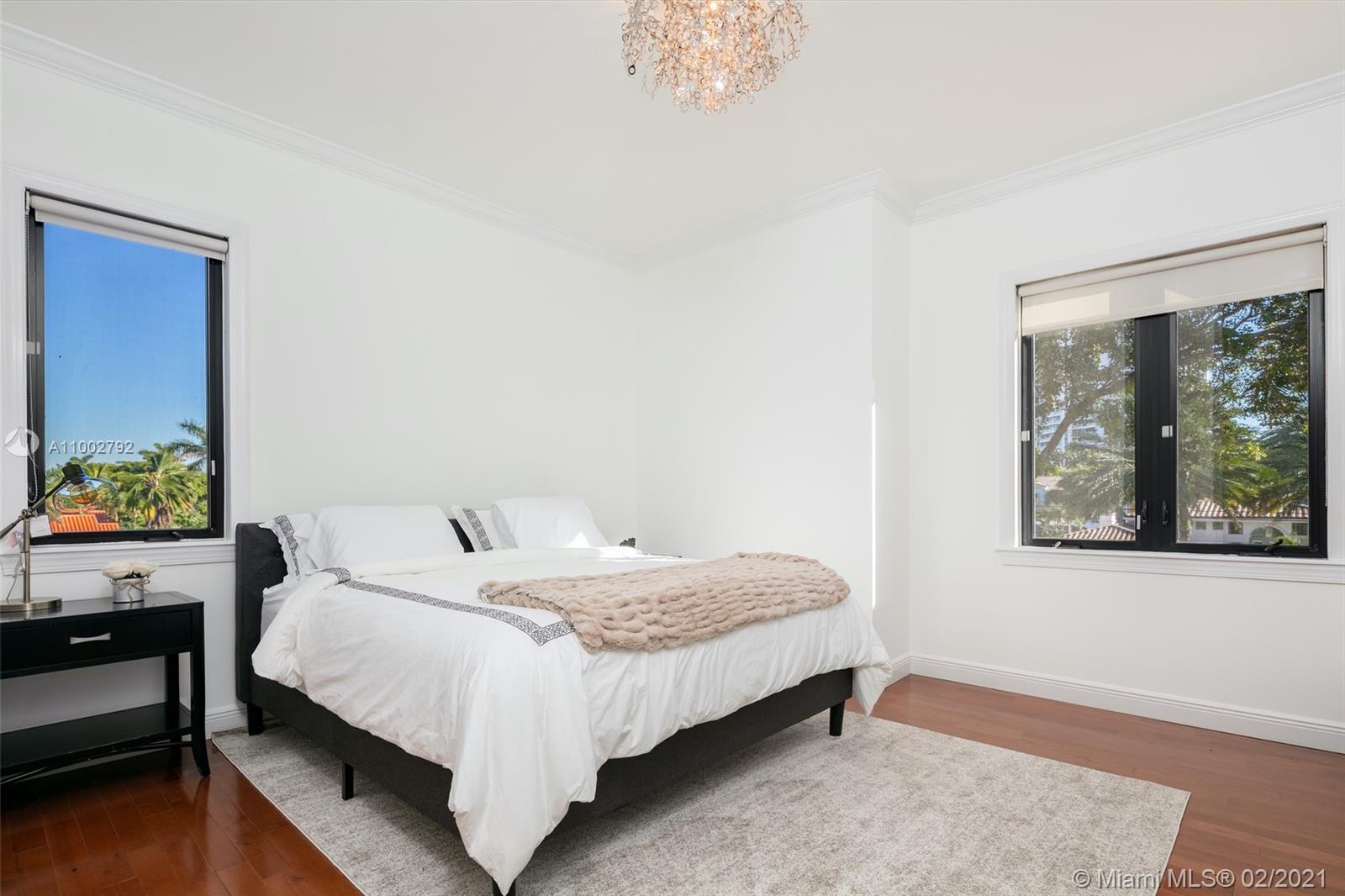 GOLDEN ISLES SEC D REPLAT - Residential