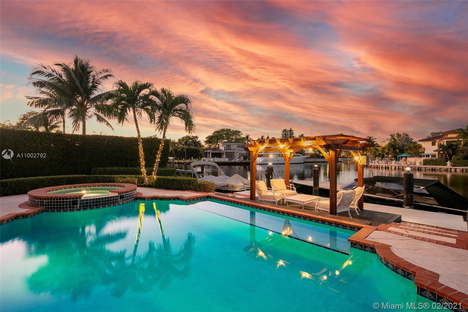 GOLDEN ISLES SEC D REPLAT - Residential