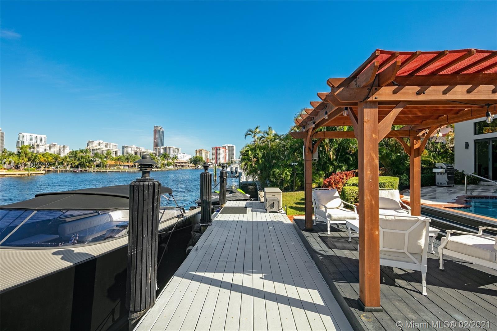 GOLDEN ISLES SEC D REPLAT - Residential