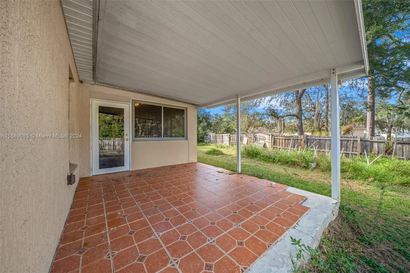 Ocala, Florida 34472, United States, 3 Bedrooms Bedrooms, ,2 BathroomsBathrooms,Residential,Pending,33961