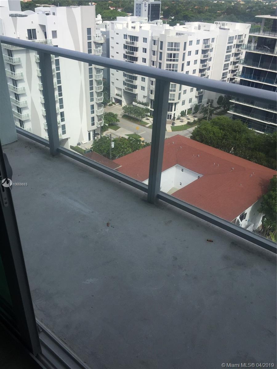 LE PARC AT BRICKELL - Residential Lease