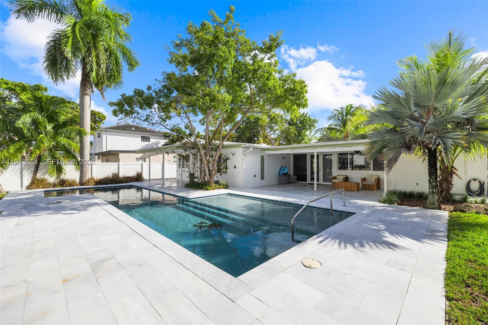 KEYSTONE SHORES - Residential