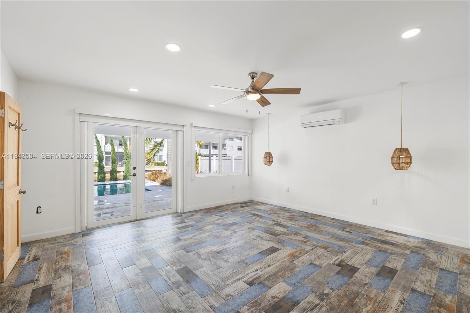 KEYSTONE SHORES - Residential