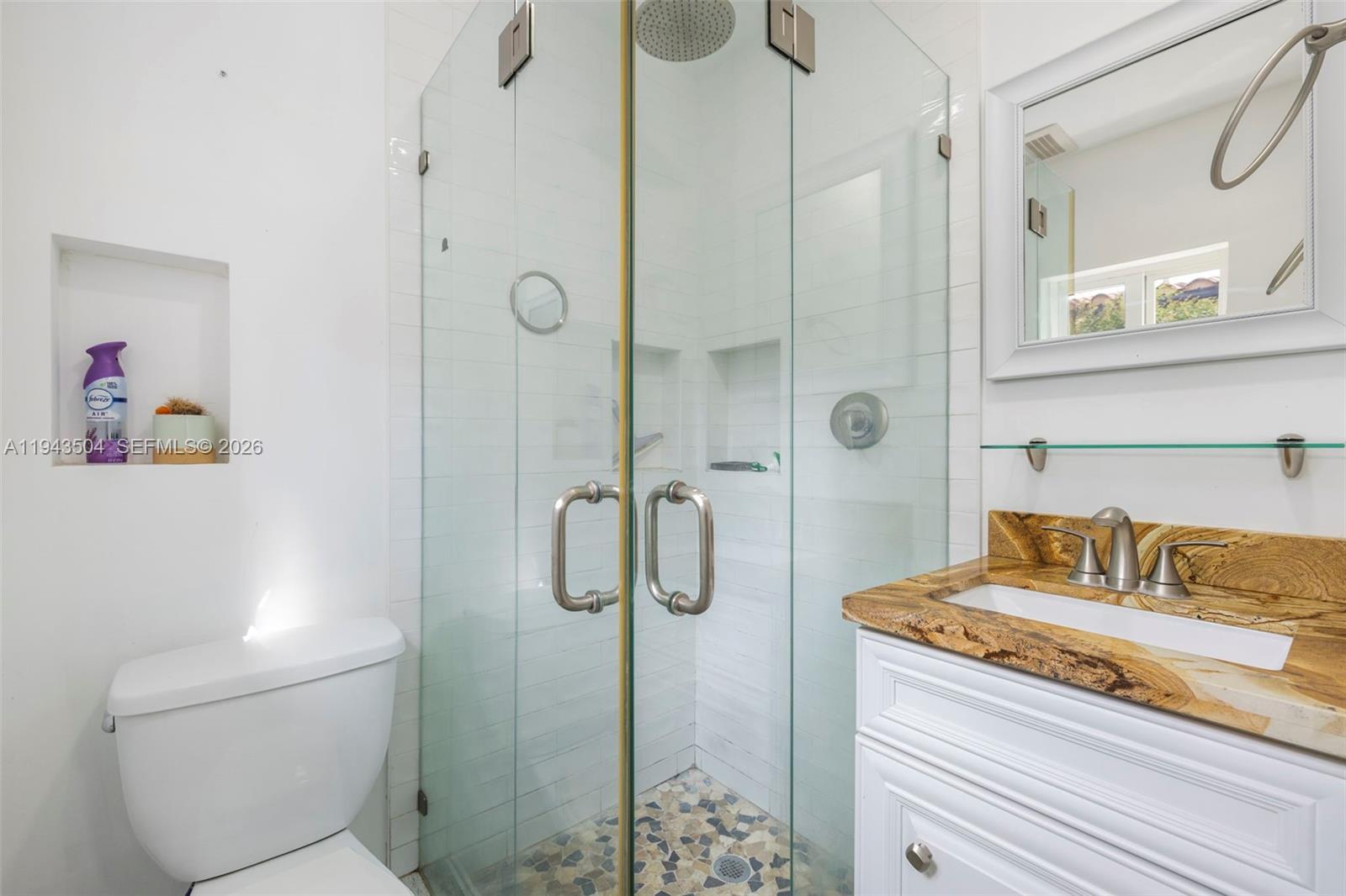 KEYSTONE SHORES - Residential