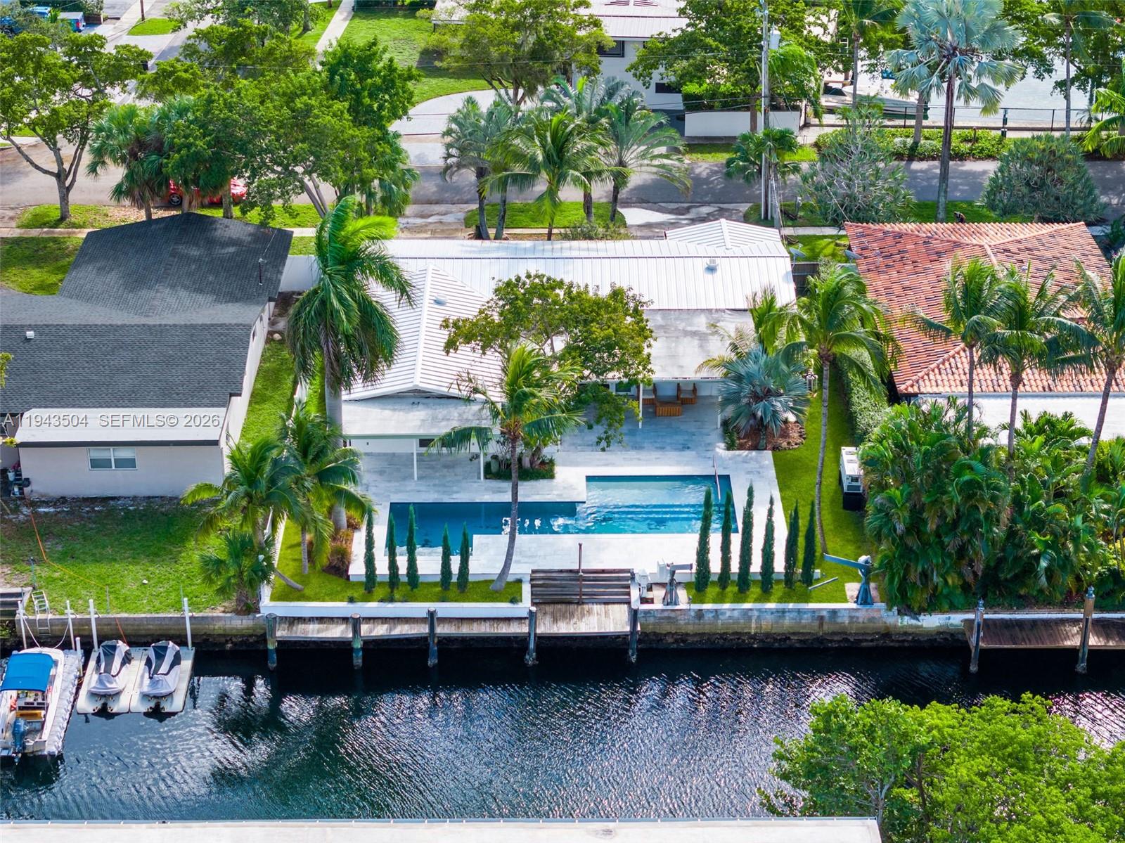 KEYSTONE SHORES - Residential