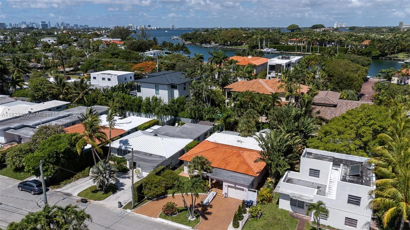 Surfside, Florida 33154, United States, 3 Bedrooms Bedrooms, ,2 BathroomsBathrooms,Residential,Active,153111