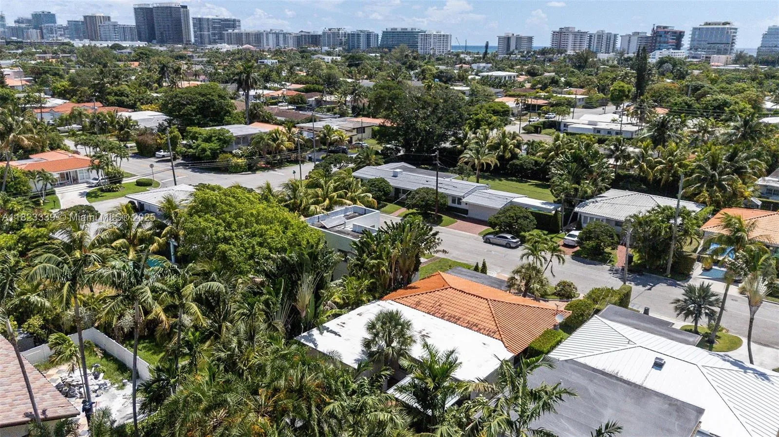 Surfside, Florida 33154, United States, 3 Bedrooms Bedrooms, ,2 BathroomsBathrooms,Residential,Active,153111