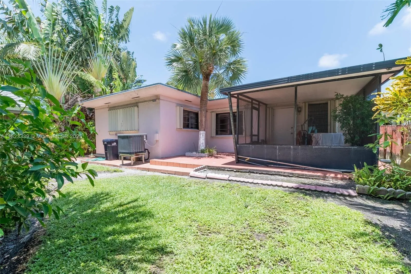 Surfside, Florida 33154, United States, 3 Bedrooms Bedrooms, ,2 BathroomsBathrooms,Residential,Active,153111