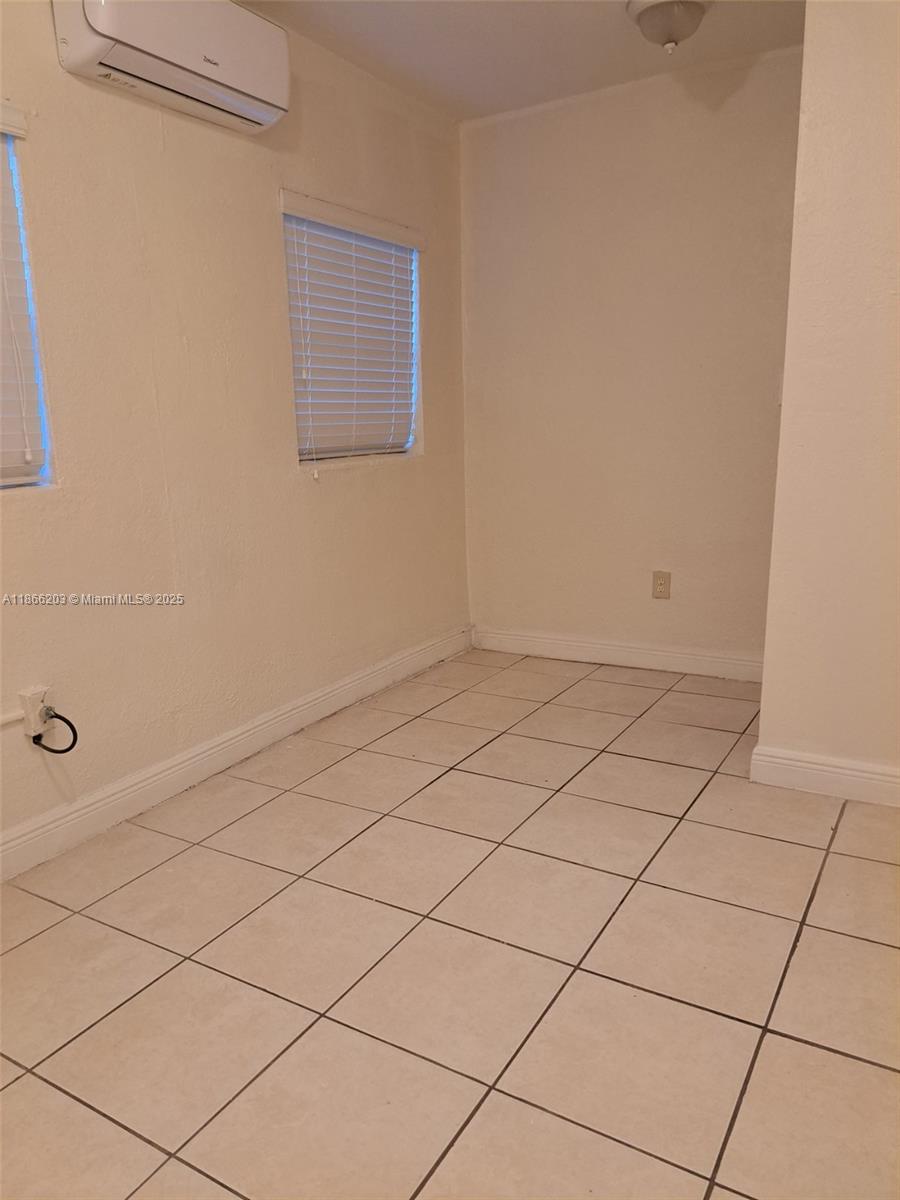 MC CALL PARK - Residential Income