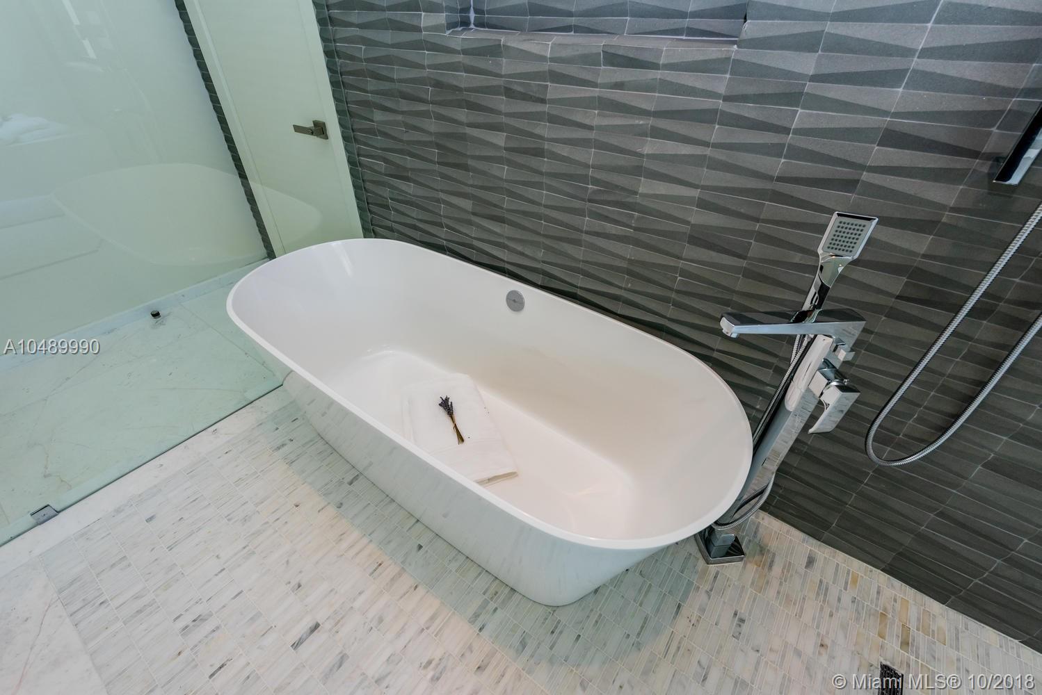 FELIX COURT RESUB - Residential