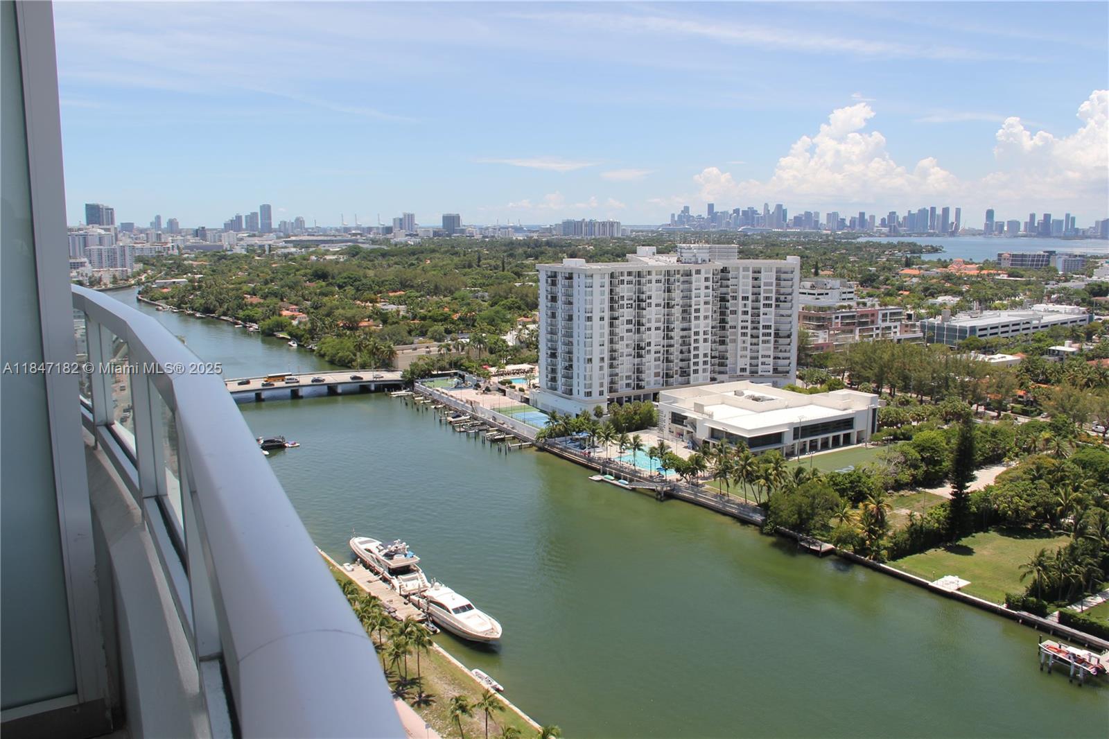 FONTAINEBLEAU II CONDO - Residential