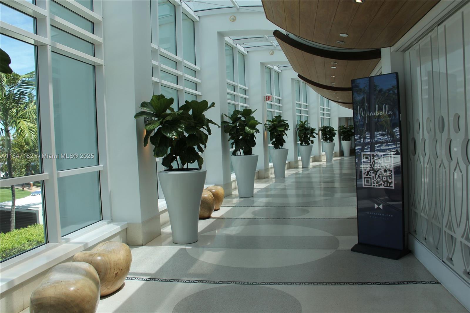 FONTAINEBLEAU II CONDO - Residential