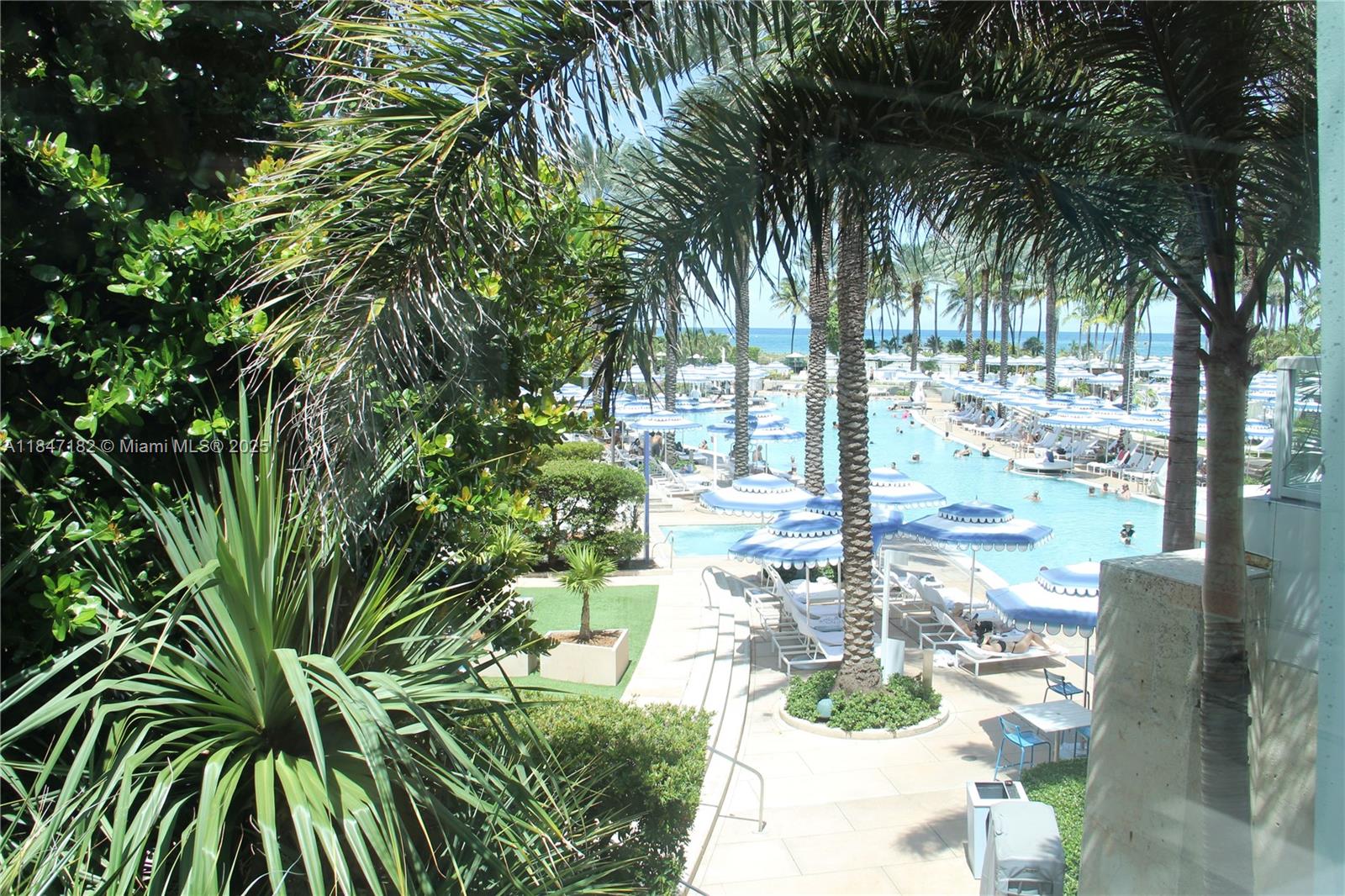 FONTAINEBLEAU II CONDO - Residential