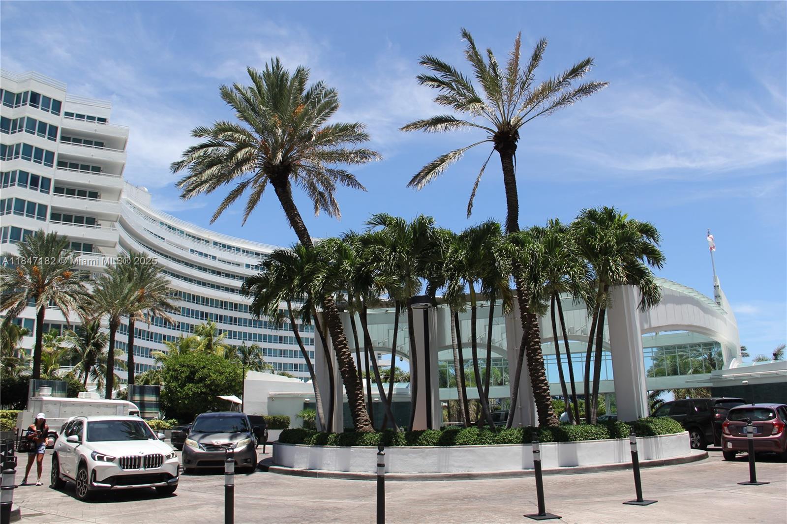 FONTAINEBLEAU II CONDO - Residential
